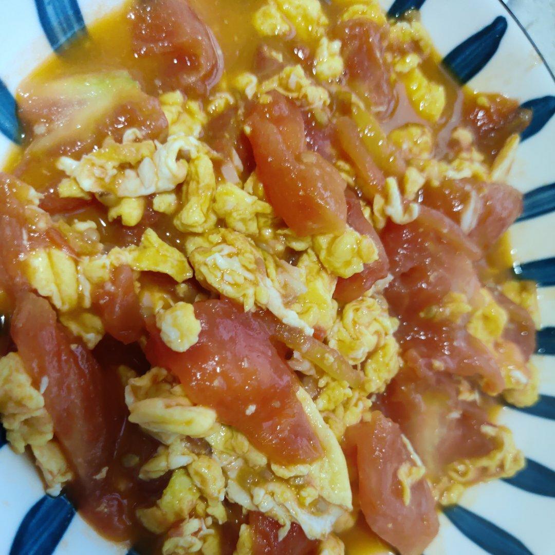 番茄炒鸡蛋（超浓的番茄味）