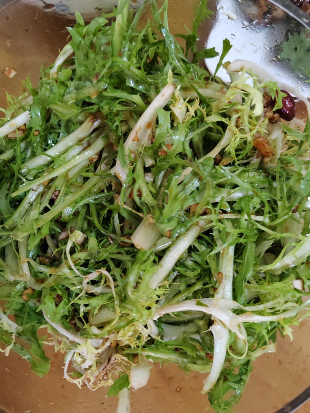 凉拌苦菊——简单爽口