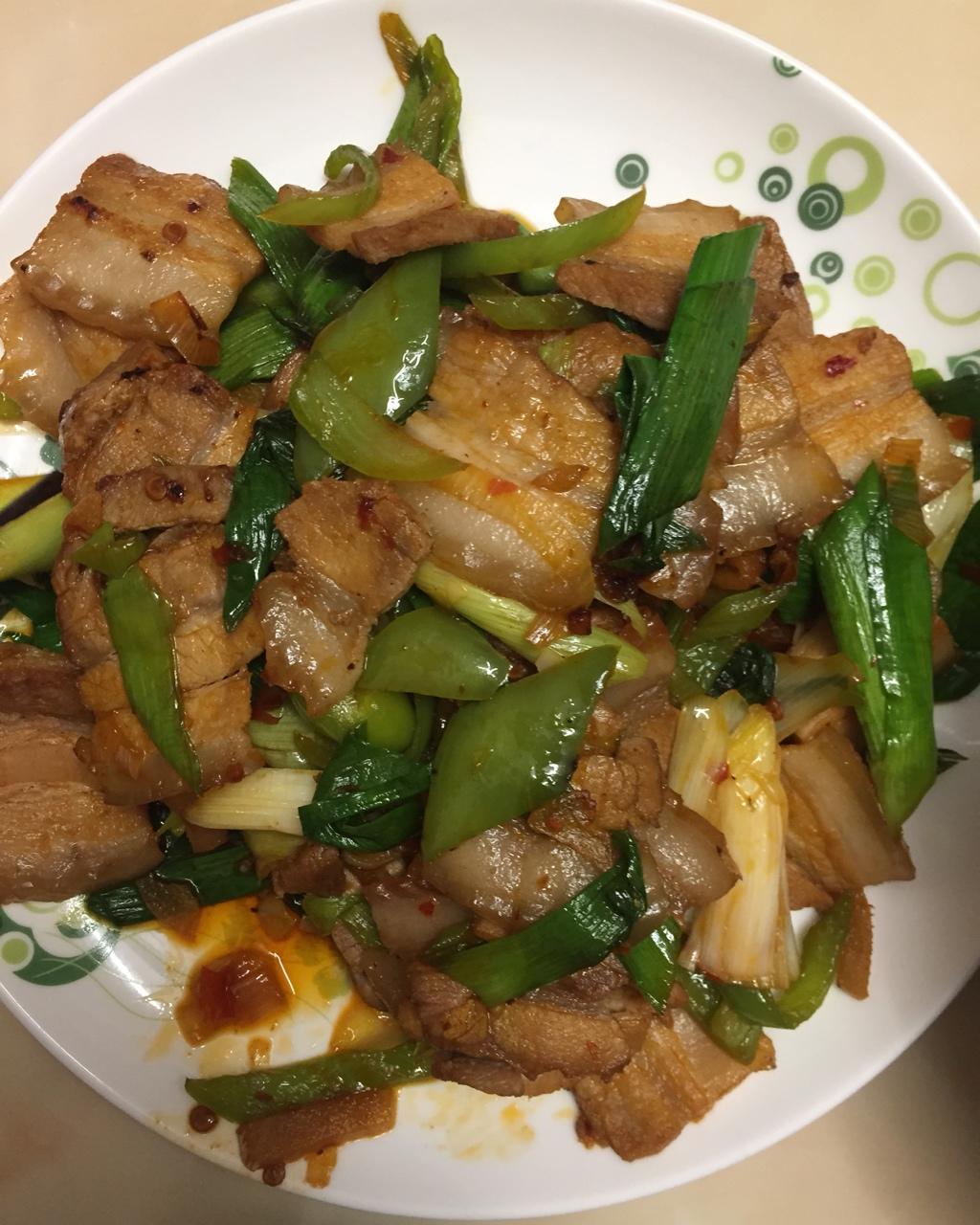 蒜苗回锅肉