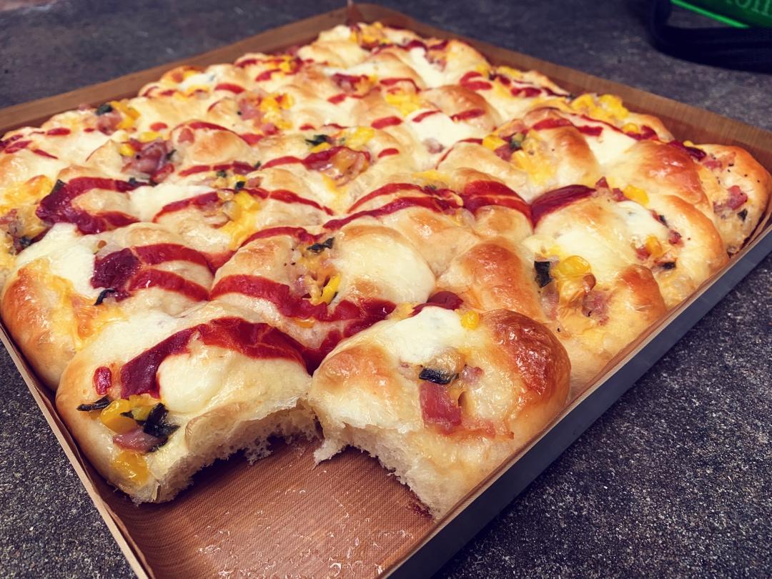 一口一个培根小面包