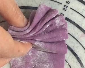 紫薯康乃馨花馍的做法 步骤5