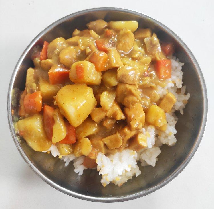 零失败日式咖喱鸡肉饭！！最正宗日本家庭做法！简单又好吃！