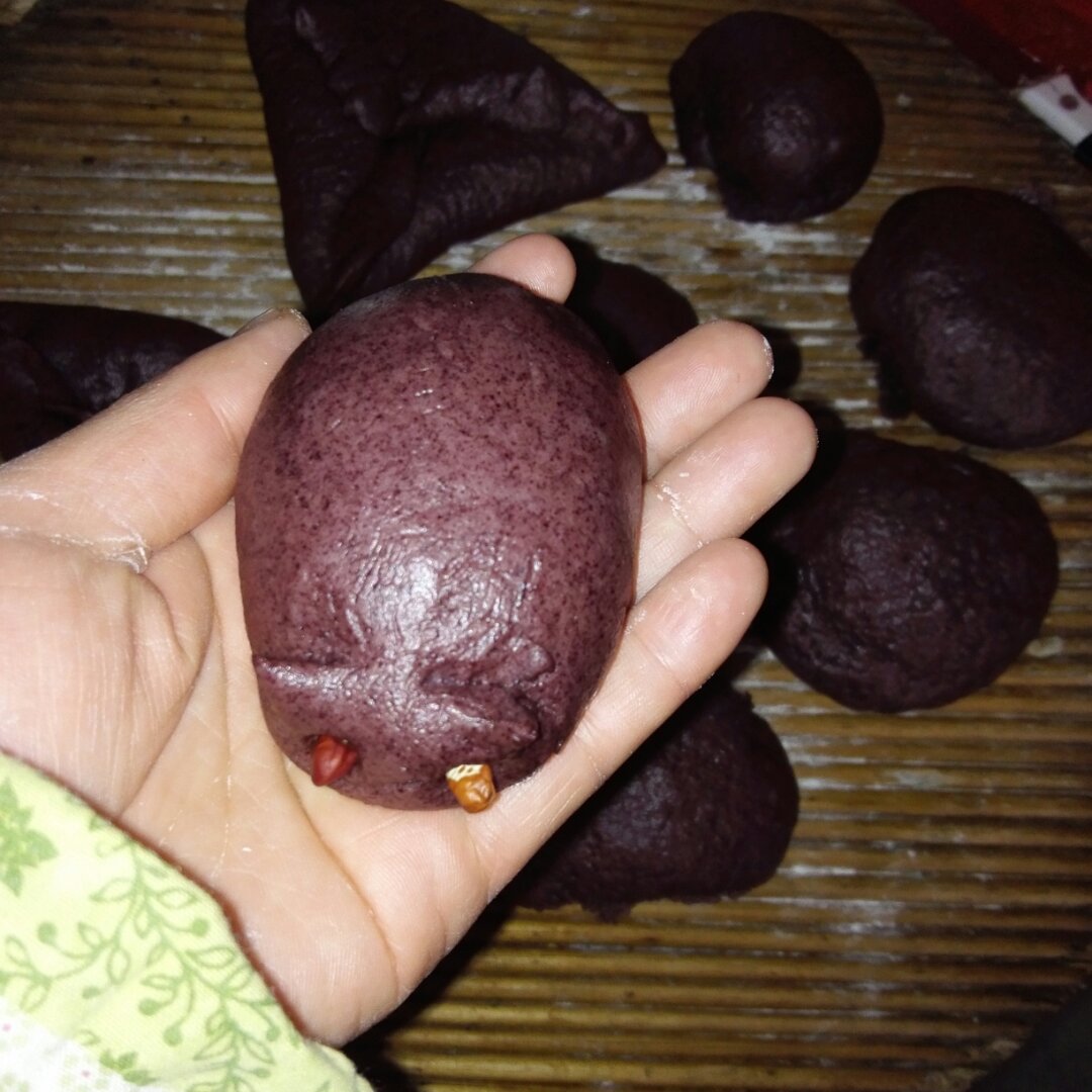 小兔芝麻红糖包