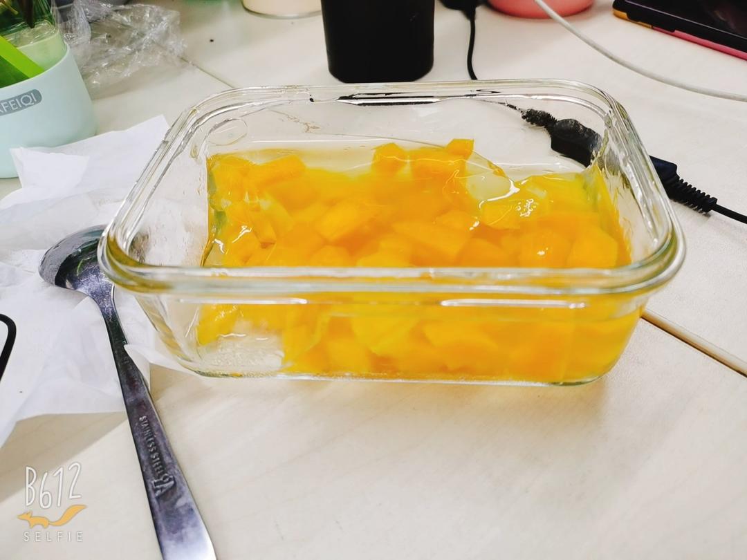 养生壶烧 蟠桃果冻 超方便的