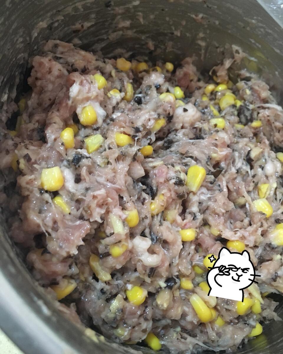 玉米猪肉饺