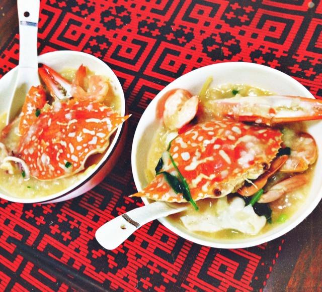广式砂煲海鲜粥的做法