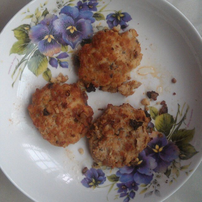 鸡蛋肉饼