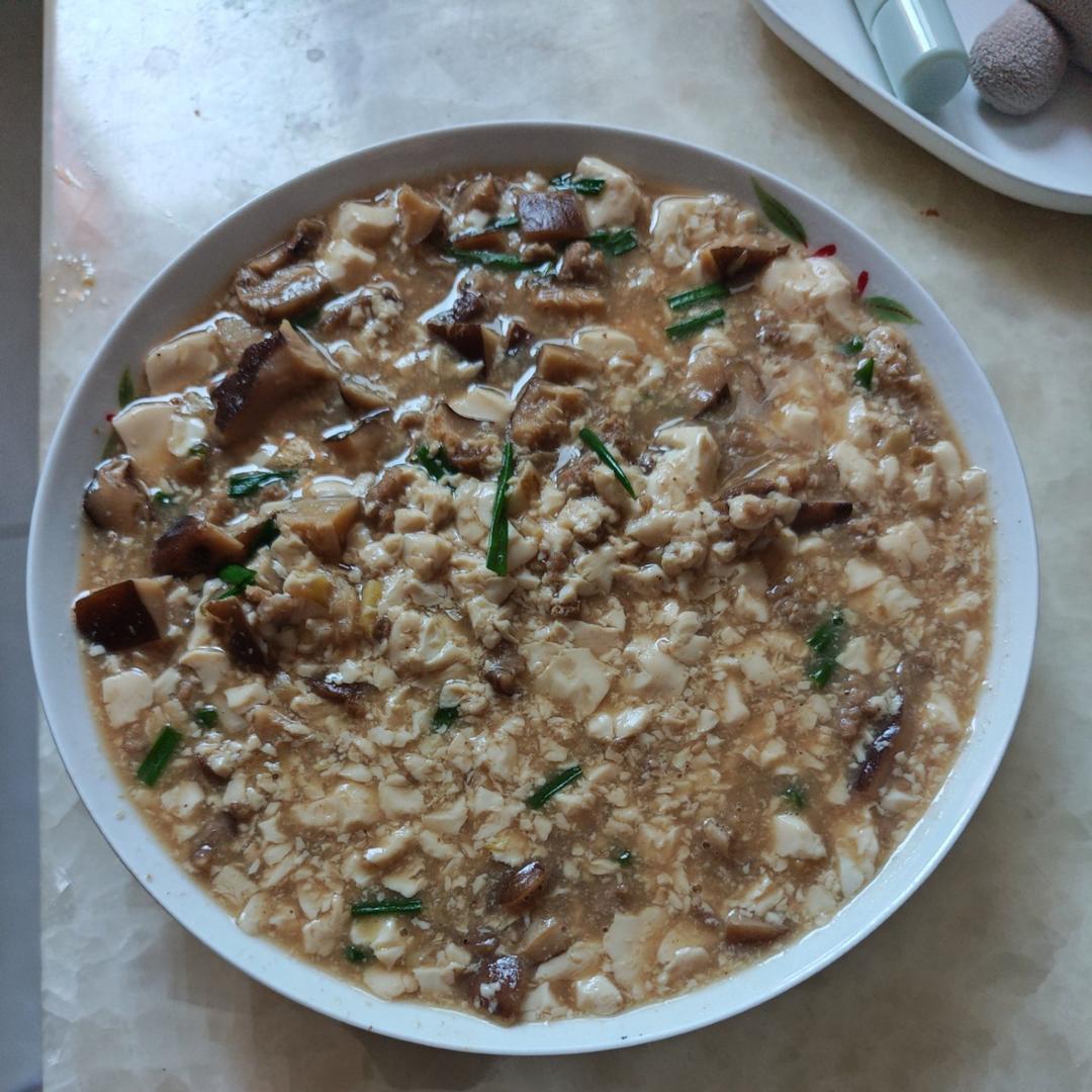 超级下饭的香菇肉沫豆腐