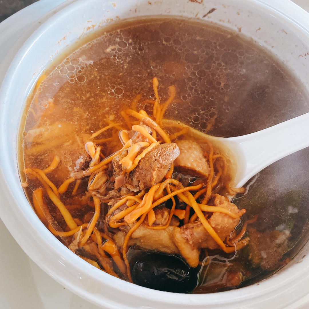 舟舟舟舟舟舟做的虫草花炖老鸭