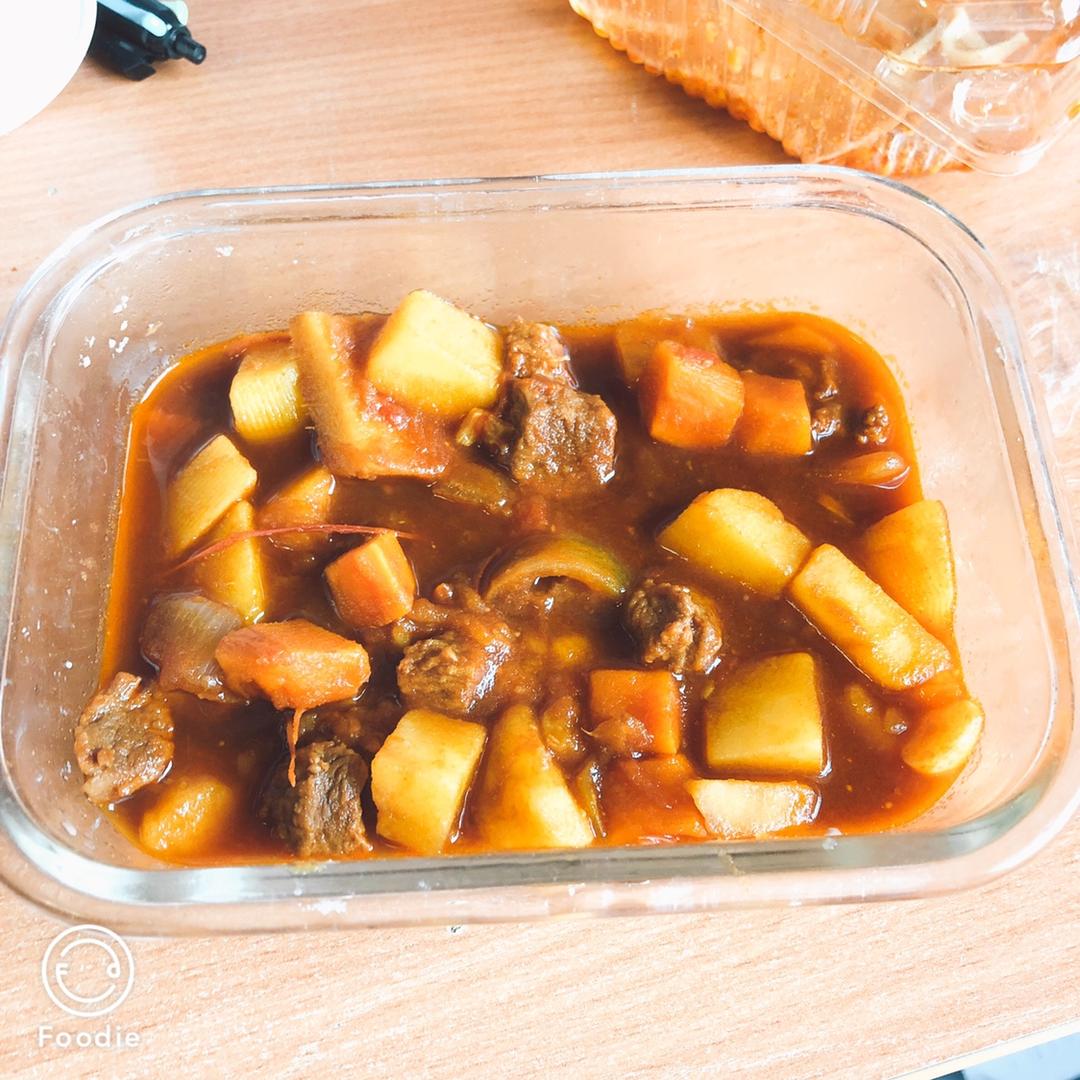 西红柿土豆炖牛肉