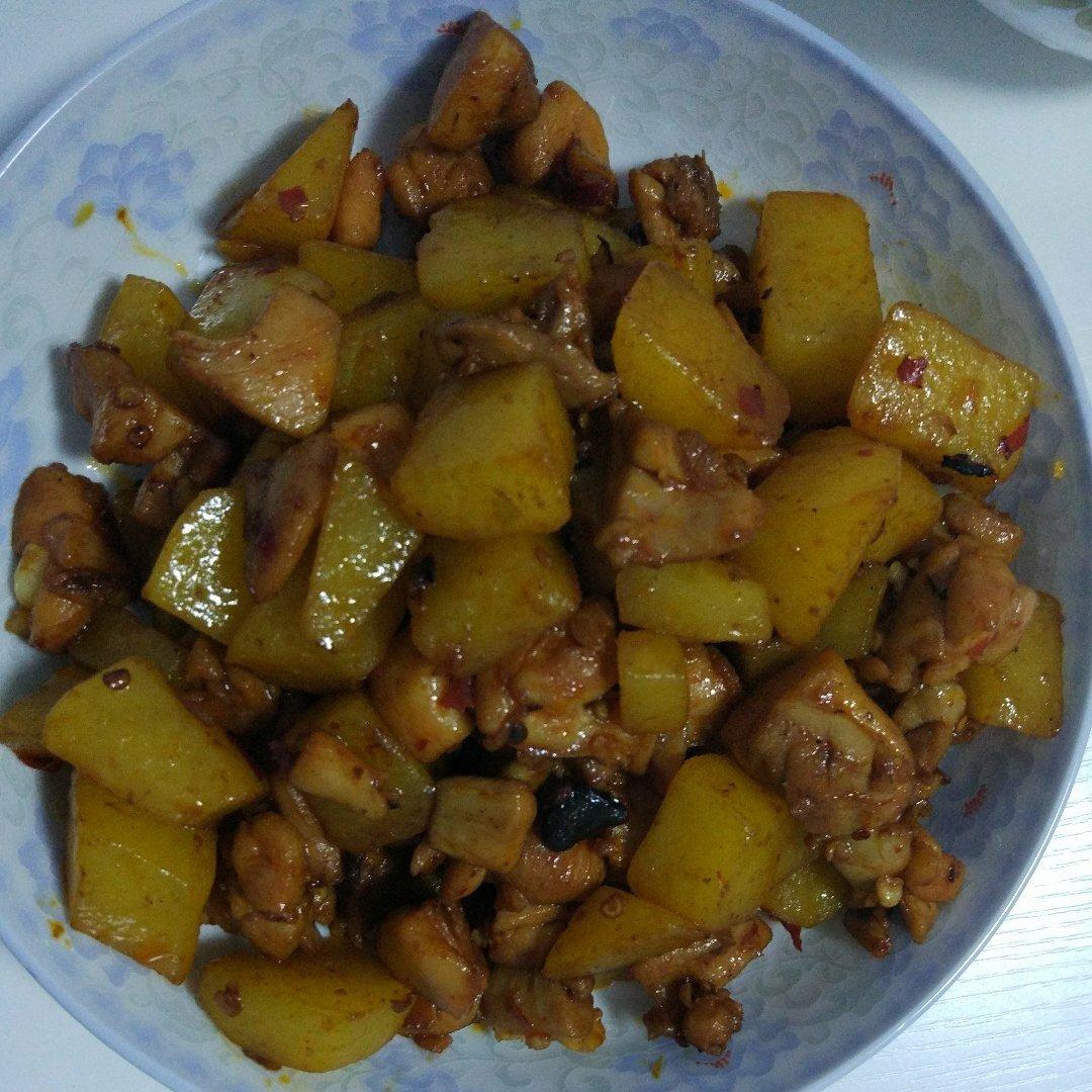 土豆炒鸡肉