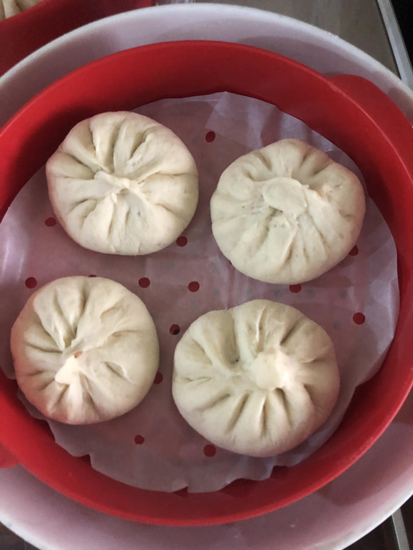 鲜肉包子