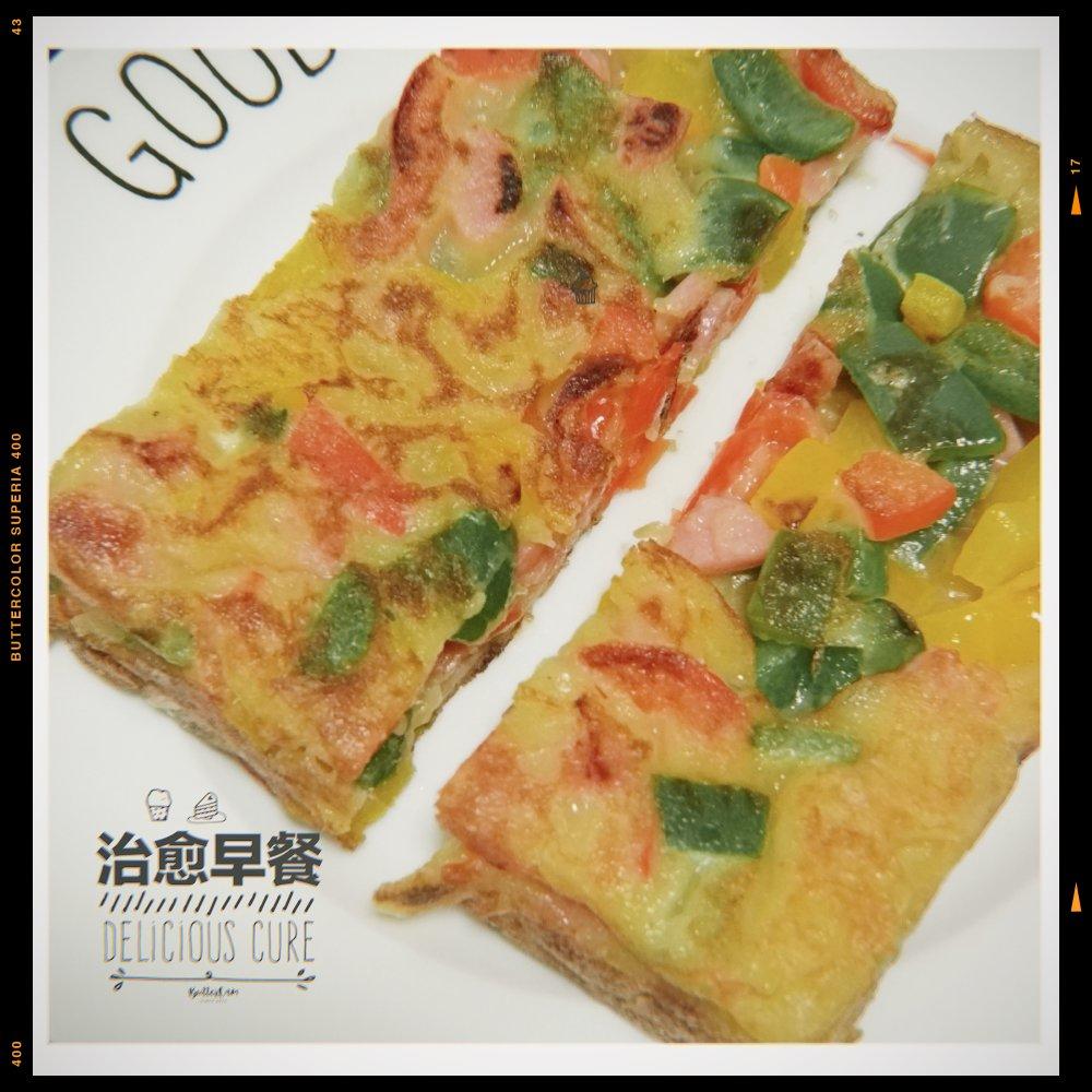彩椒火腿鸡蛋饼