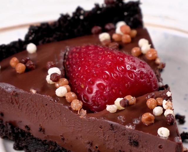 奥利奥巧克力草莓塔的做法