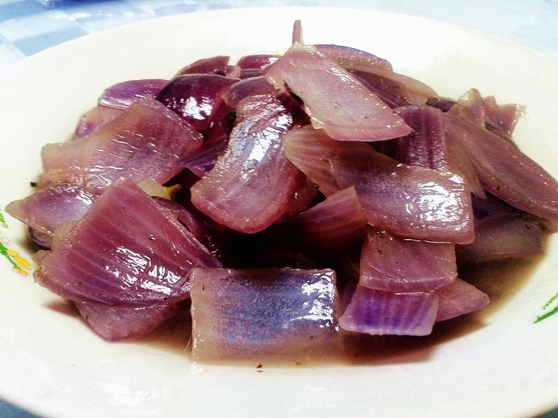 清炒紫洋葱