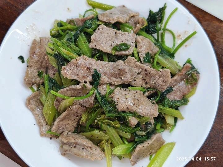 炒牛肉