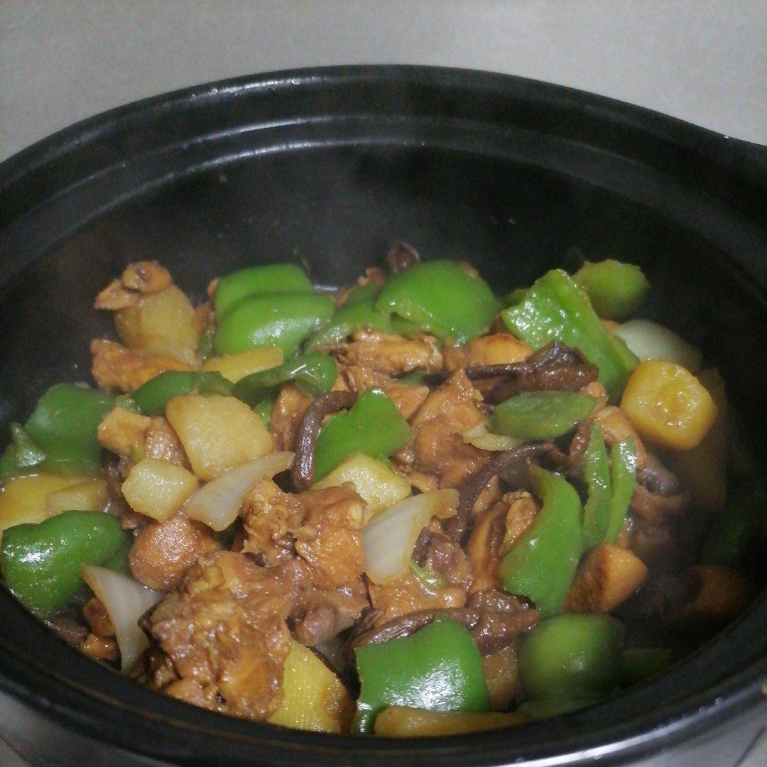 黄焖鸡米饭