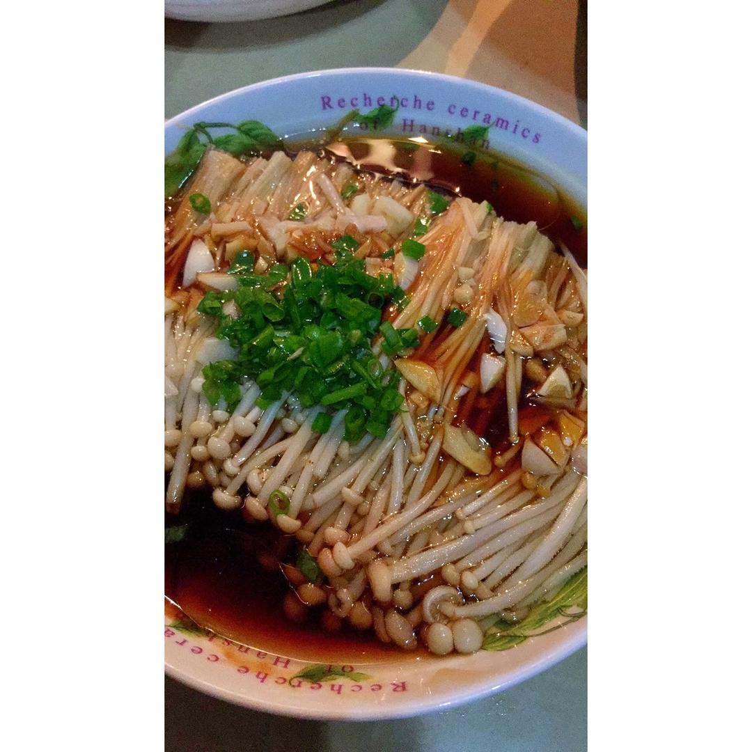 蒜蓉蒸金针菇