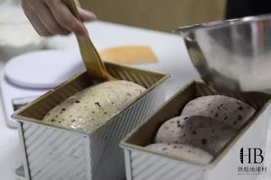 烘焙地球村——蜜香紫米吐司的做法 步骤11