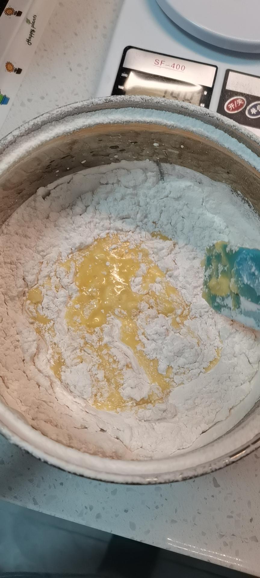 不用打发蛋清，搅一搅就能做的蔓越莓马芬蛋糕！