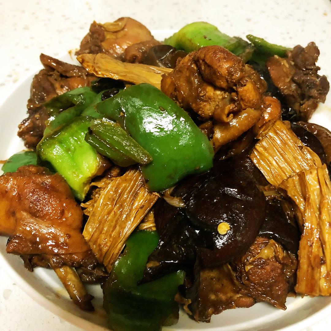 杜氏沂蒙小炒鸡的做法