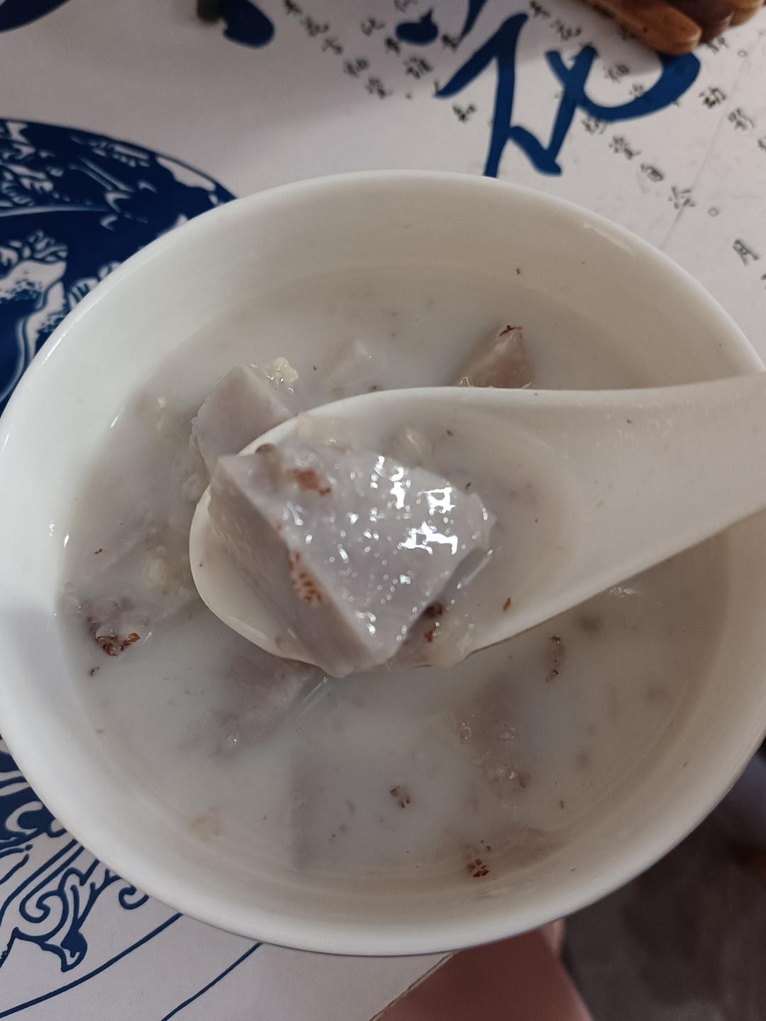  【燕麦芋头甜汤】