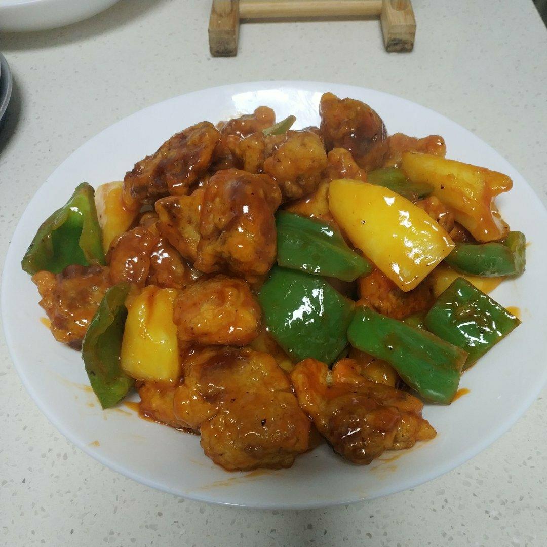 菠萝咕噜肉