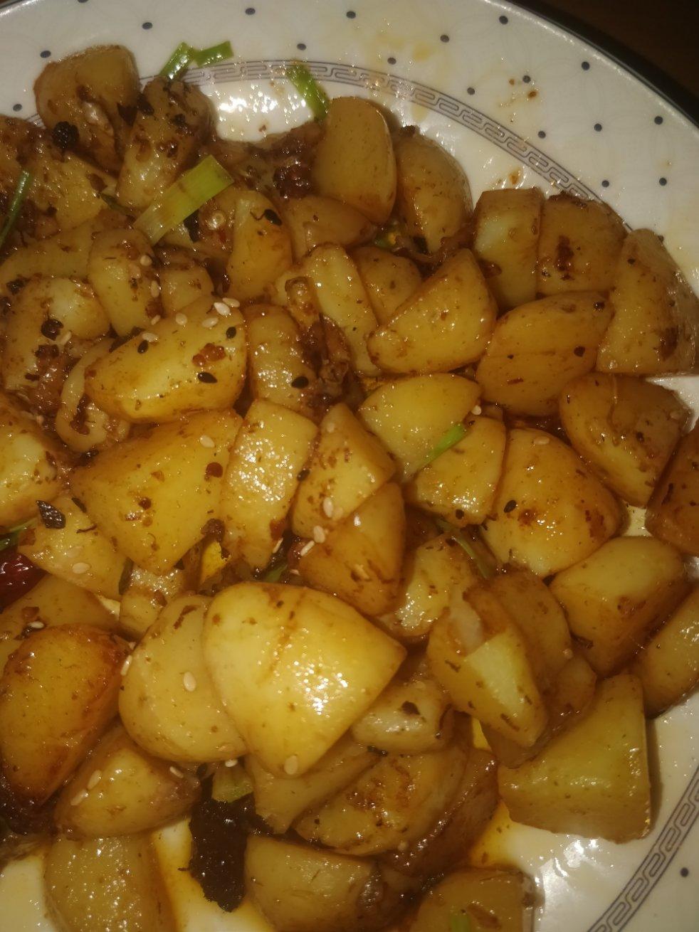 红烧土豆块