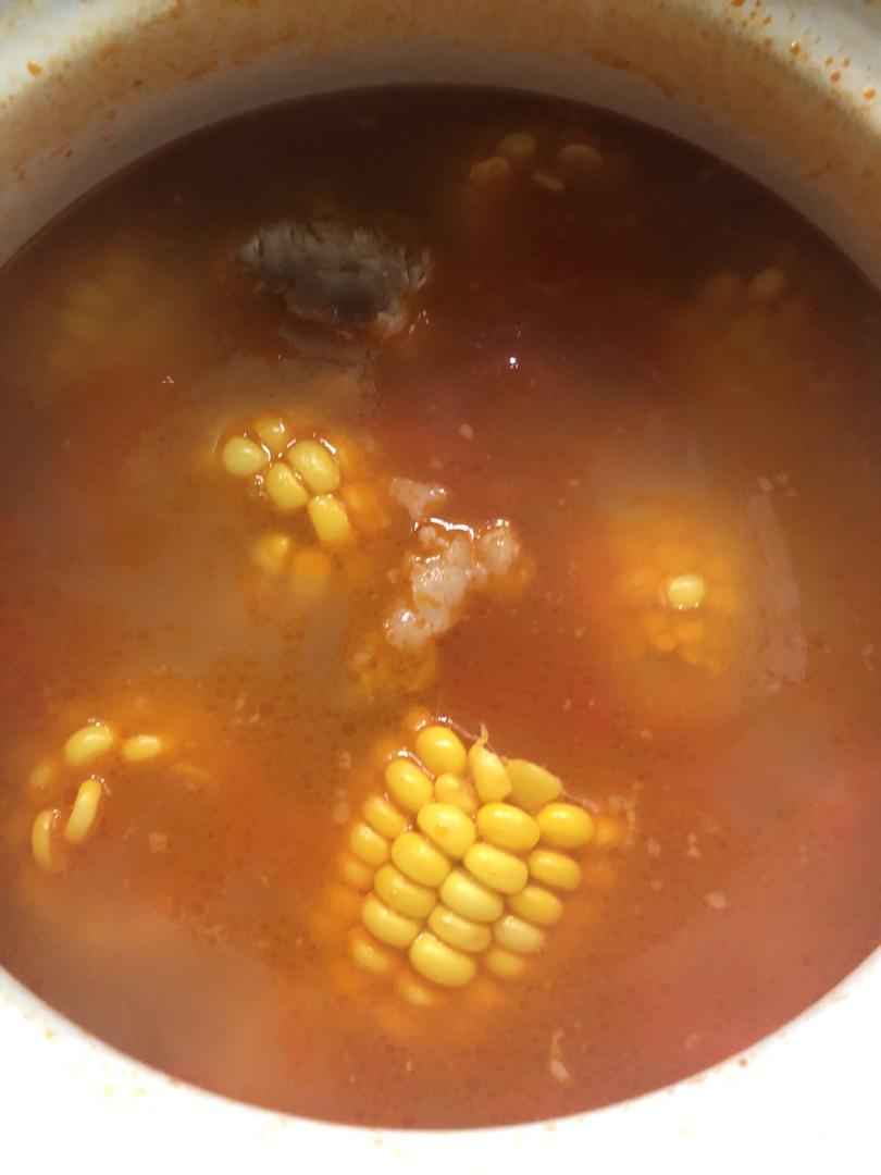 番茄玉米排骨汤