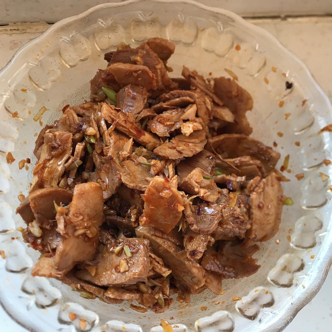 2017-07-10 18:43:58赞凉拌瘦肉猪肉,生姜