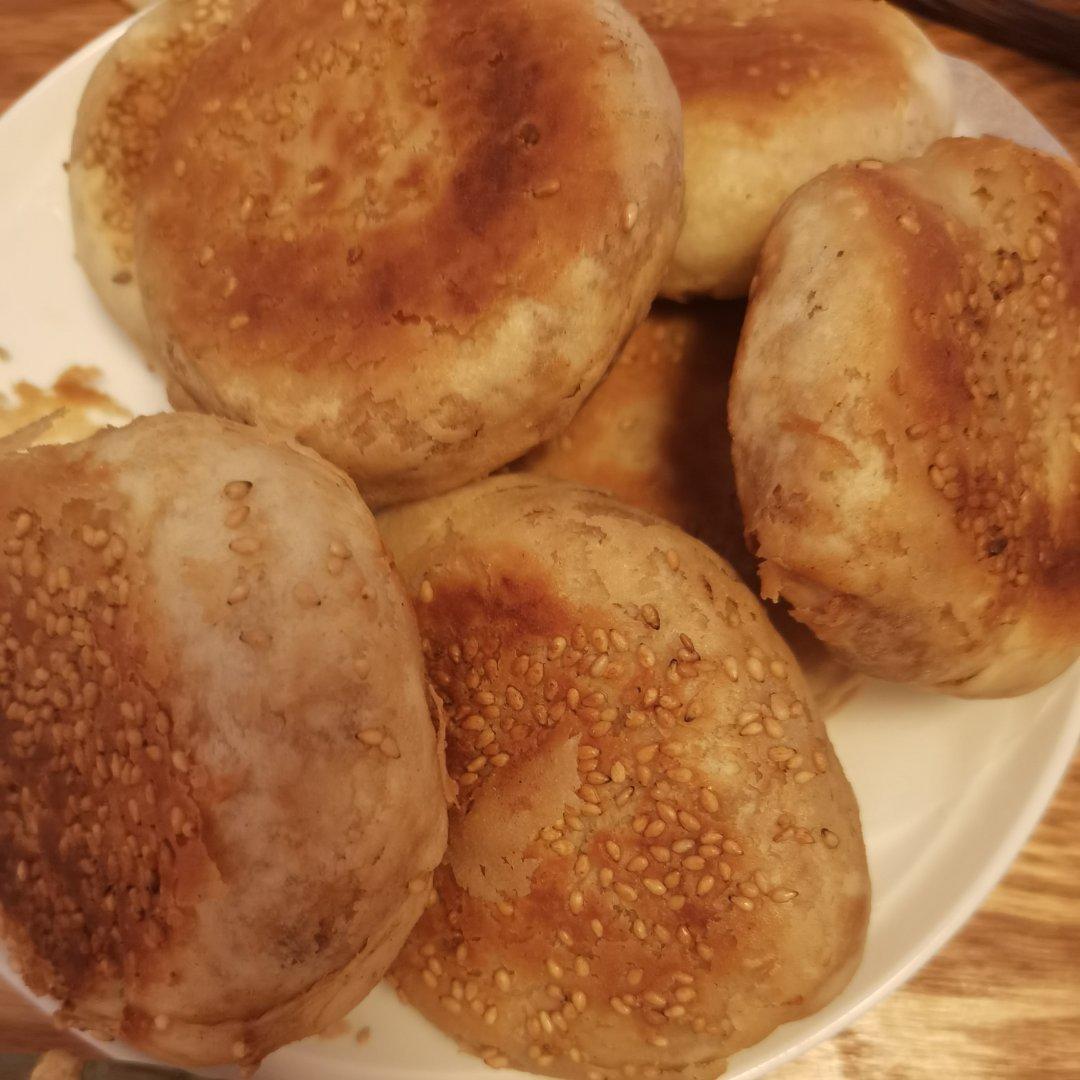 老北京芝麻酱烧饼 酥香可口层多好吃 会上瘾的小饼 附细节视频详解