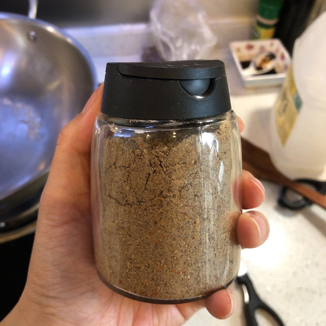 “就是不吸潮”~自制椒盐粉