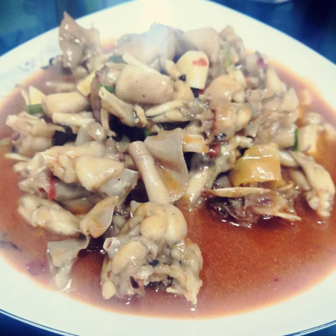 厨师长教你：“泡椒牛蛙”的家常做法，色香味俱全，赶紧收藏