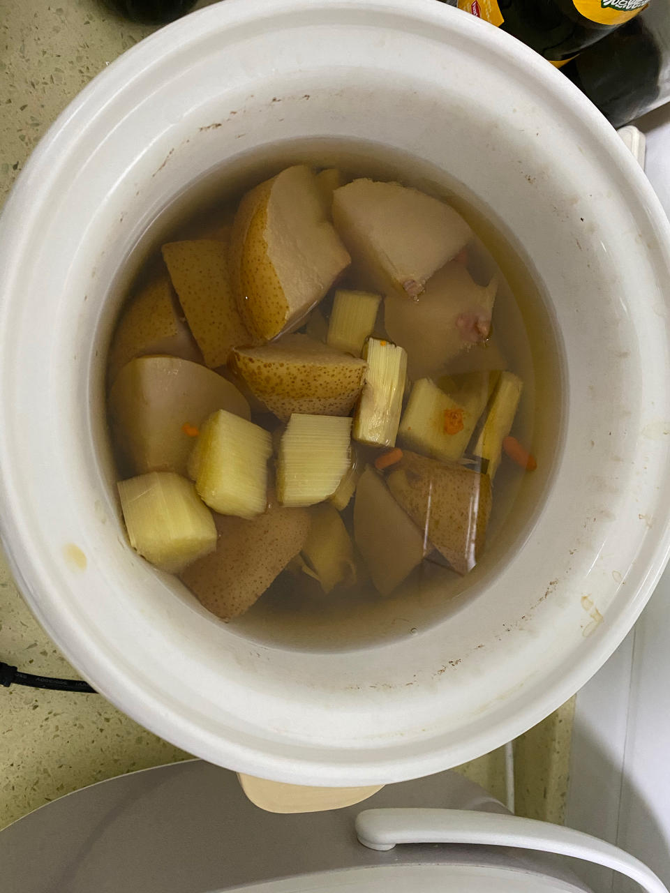 超简甘蔗雪梨汁