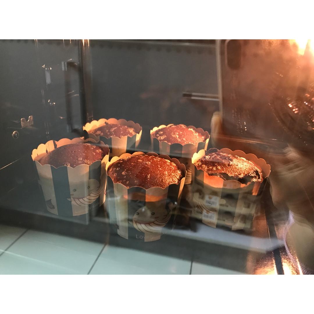 巧克力岩浆蛋糕
