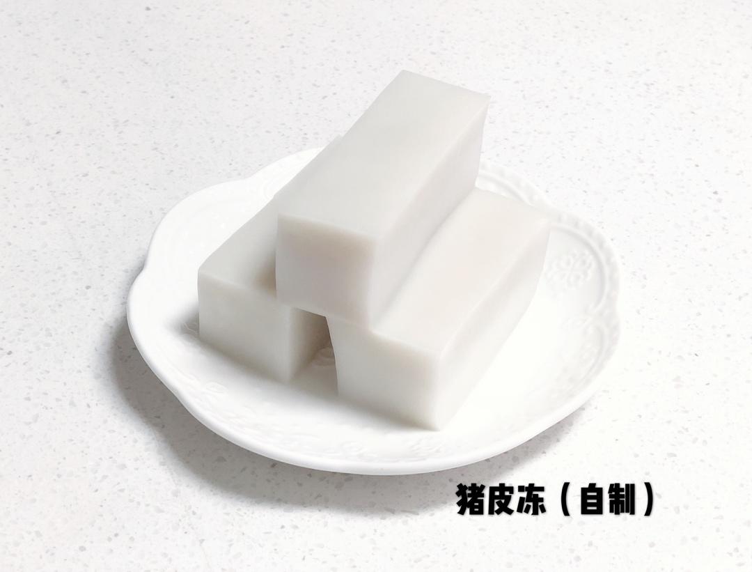 如何做出一份如牛奶白的猪皮冻