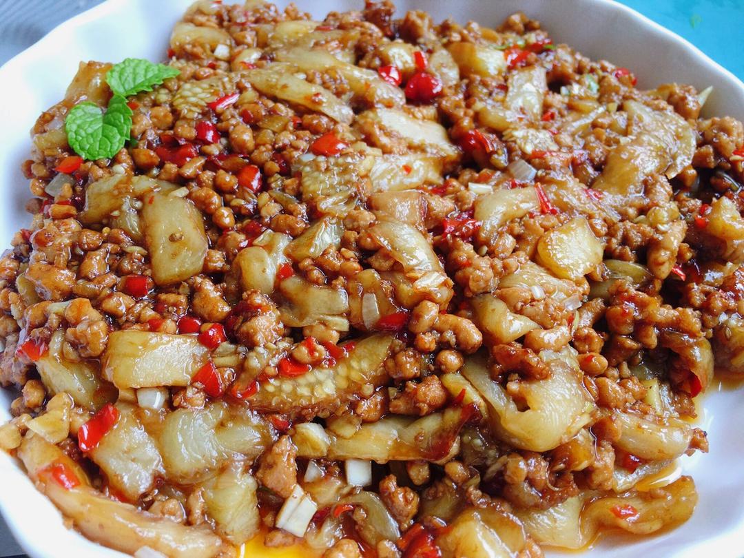 鱼香茄子是如此勾人，以至于连体重都不顾了！