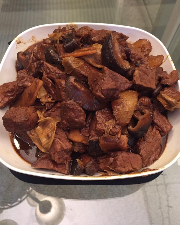 柱侯牛腩萝卜（广州面店的味道）