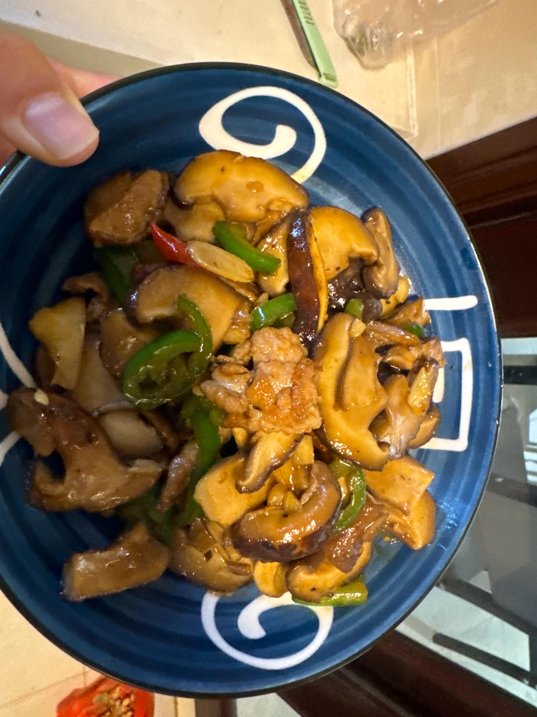 香菇炒肉｜贼香