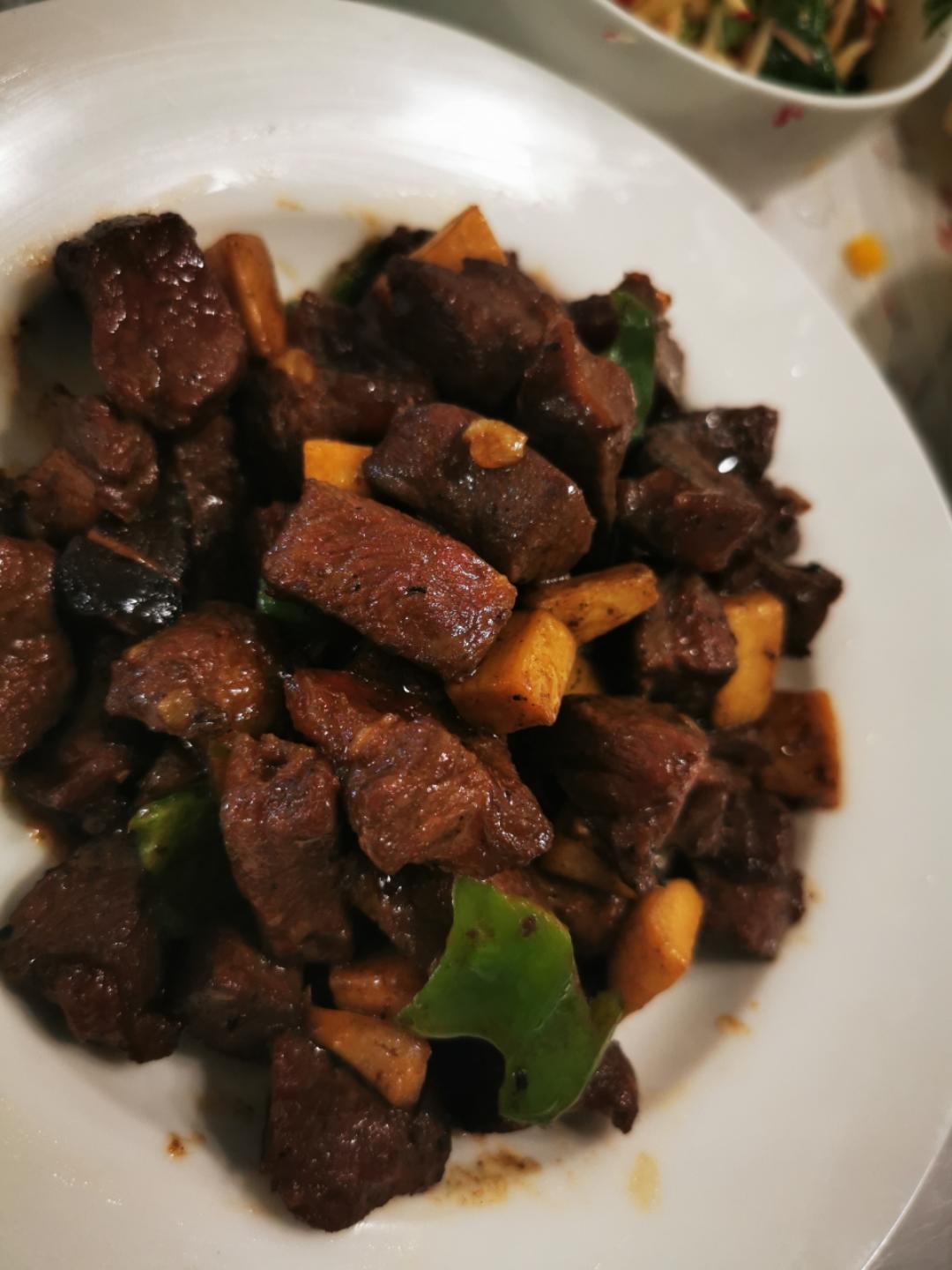 黑椒杏鲍菇牛肉粒