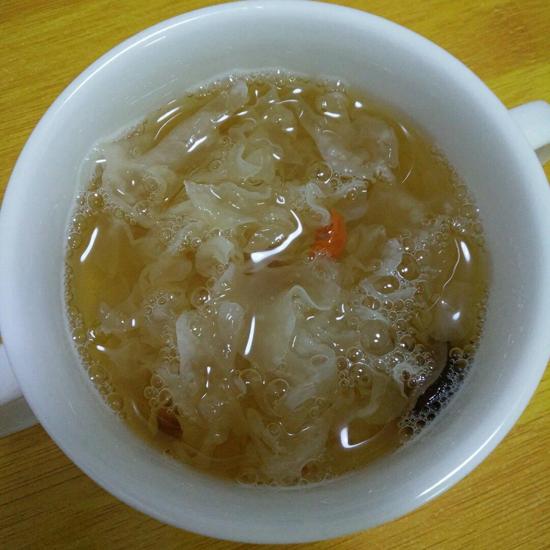 红枣银耳汤