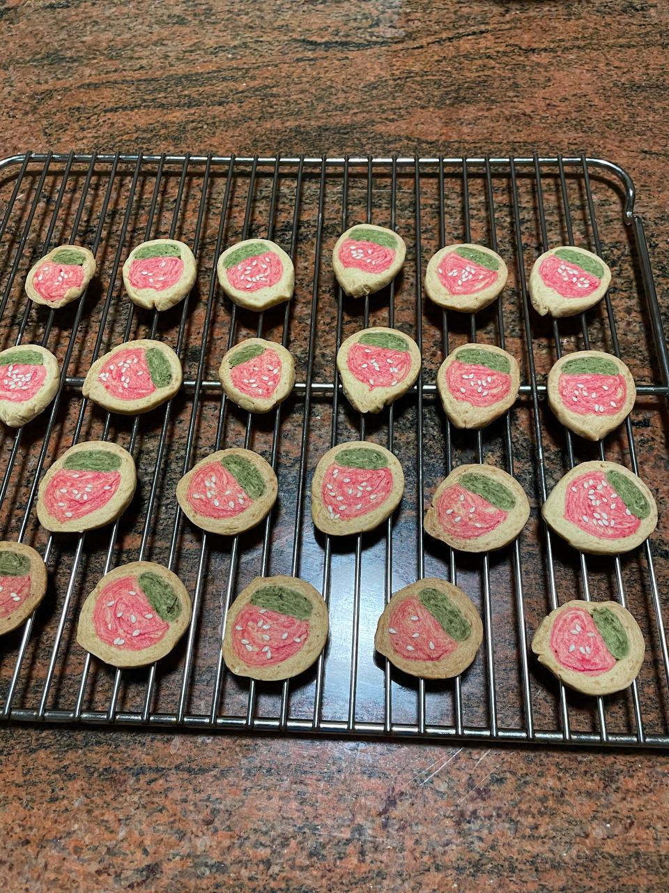 🍓一口一个小可爱❗️草莓多多曲奇饼干