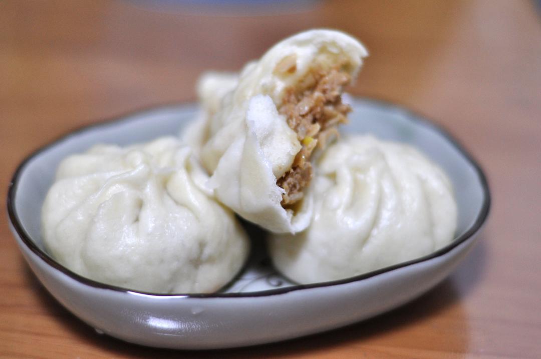 莲藕肉包的做法