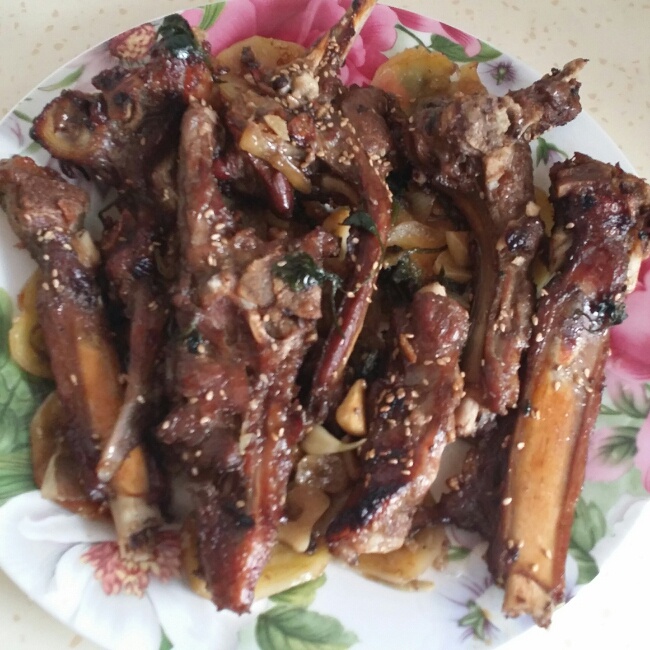 烤羊排
