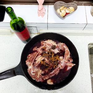 法式红酒烤羊排的做法 步骤1