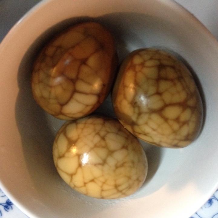 电饭煲煮五香茶叶蛋