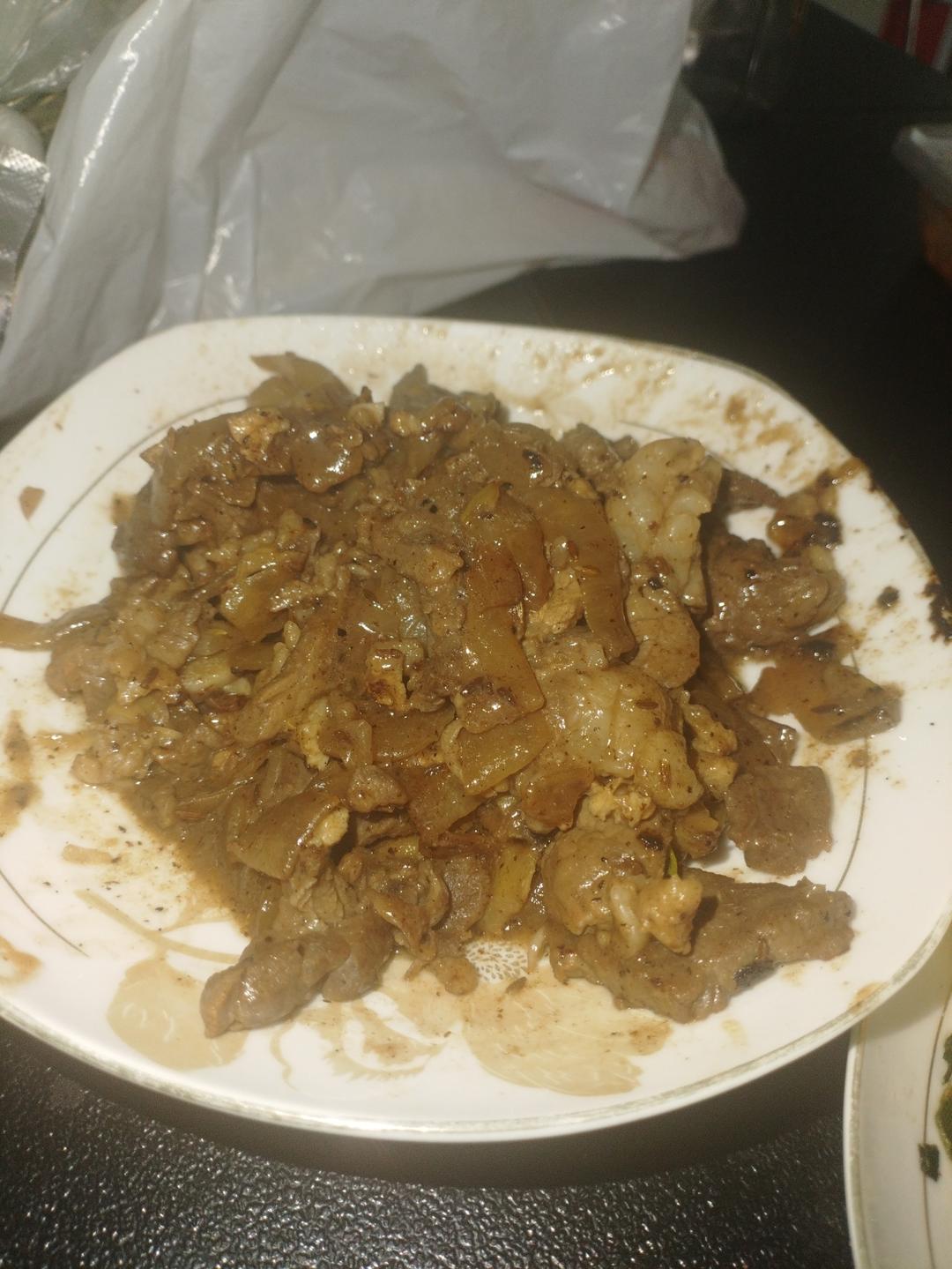 洋葱炒牛肉片