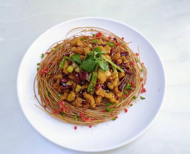 《干煸辣子鸡》的做法