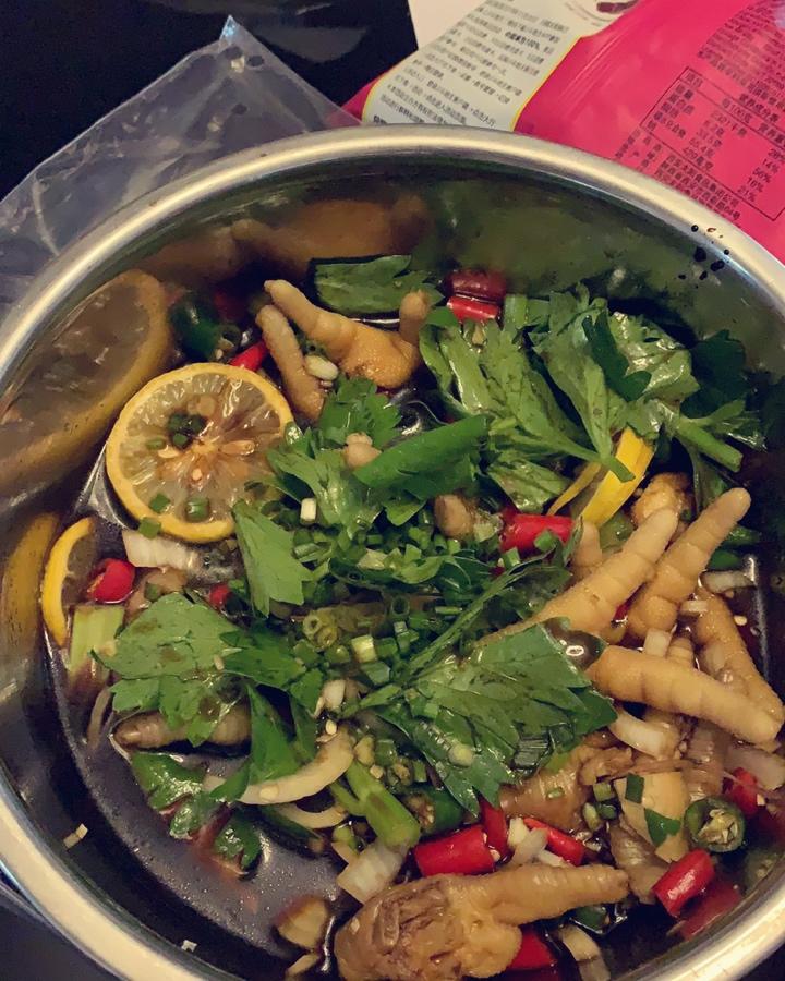 抖音网红百香果柠檬凤爪