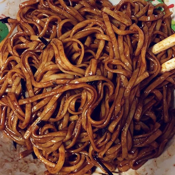 葱油拌面Spring Onion Noodles